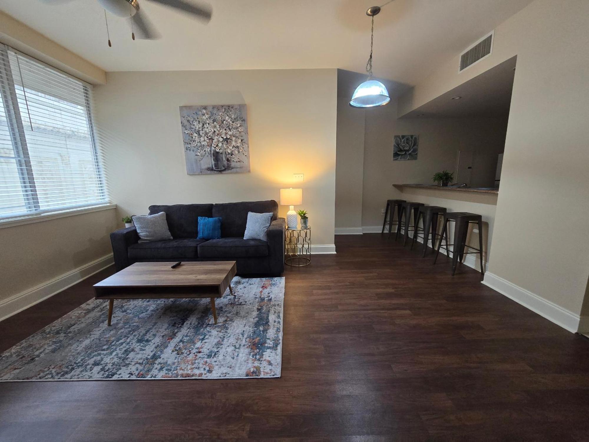 Amazing Condos Beautiful View 2 Blocks To French Quarter, Small Rooftop Pool, Gym, Seanger Theater, Super Dome, And Bourbon St New Orleans Pokoj fotografie