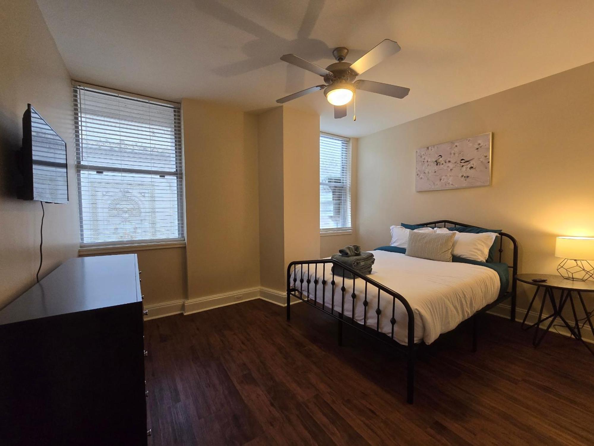 Amazing Condos Beautiful View 2 Blocks To French Quarter, Small Rooftop Pool, Gym, Seanger Theater, Super Dome, And Bourbon St New Orleans Pokoj fotografie