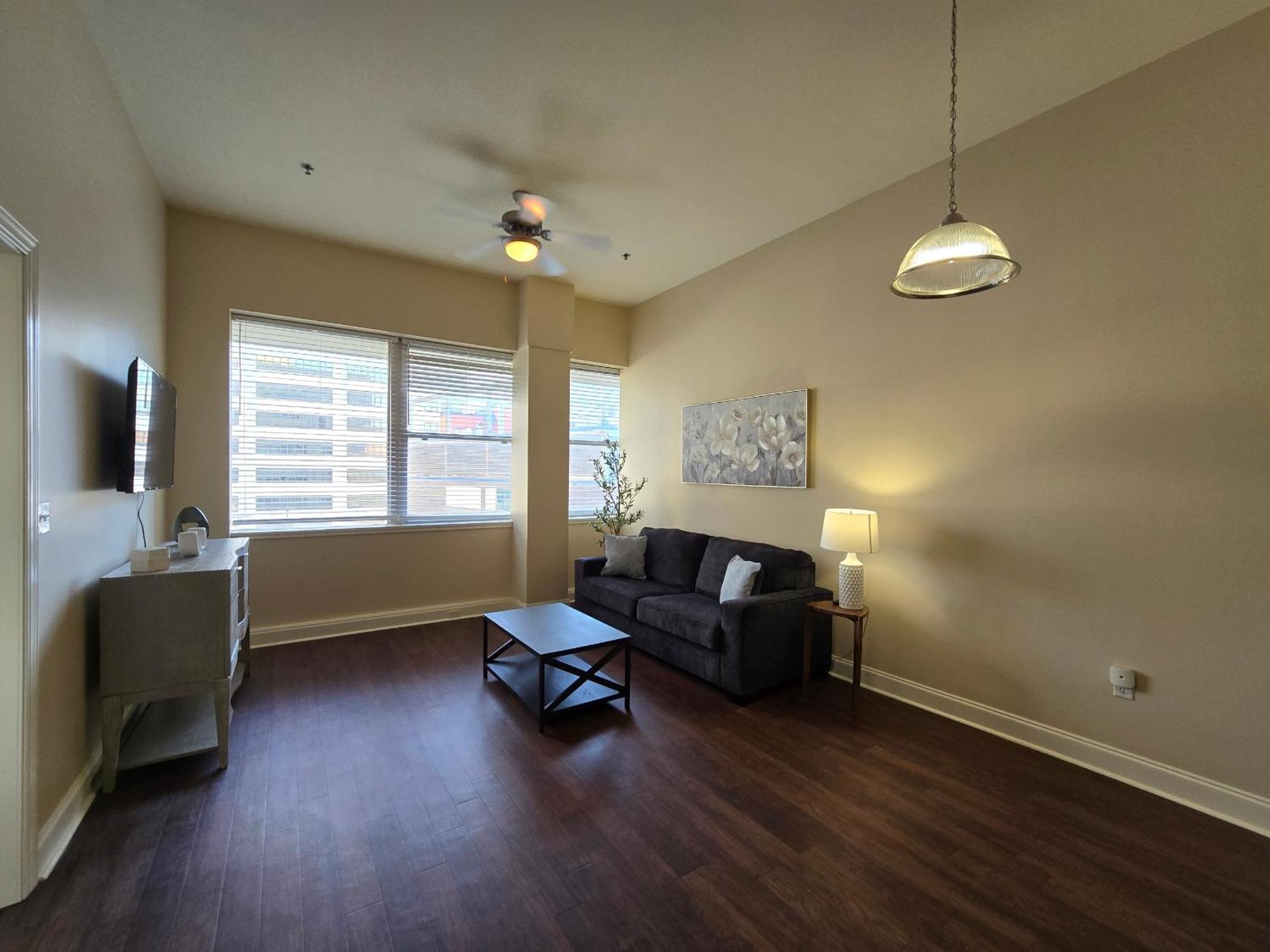 Amazing Condos Beautiful View 2 Blocks To French Quarter, Small Rooftop Pool, Gym, Seanger Theater, Super Dome, And Bourbon St New Orleans Pokoj fotografie