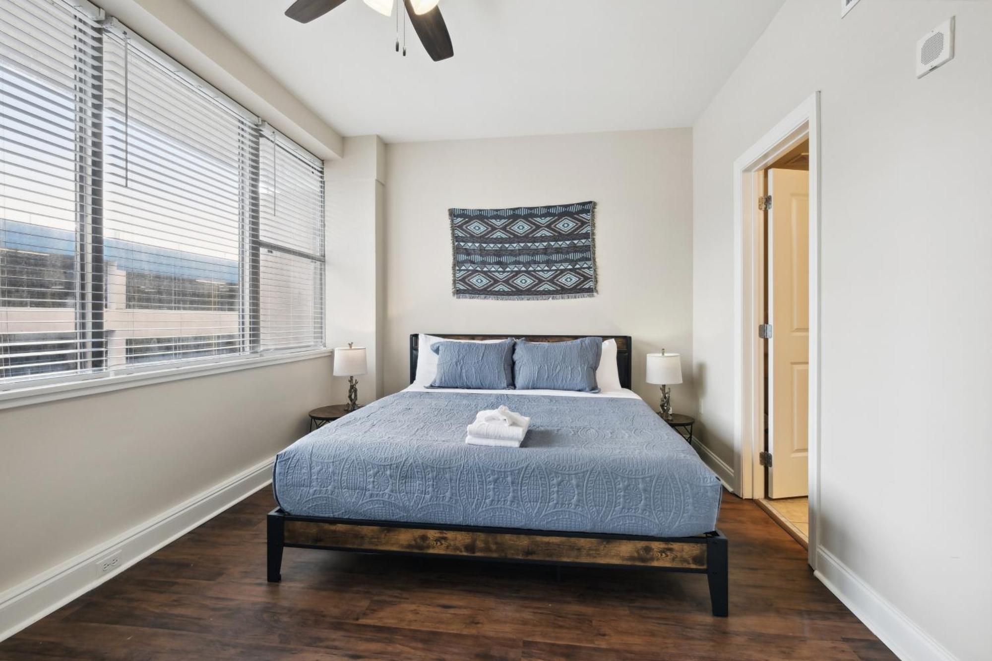 Amazing Condos Beautiful View 2 Blocks To French Quarter, Small Rooftop Pool, Gym, Seanger Theater, Super Dome, And Bourbon St New Orleans Pokoj fotografie