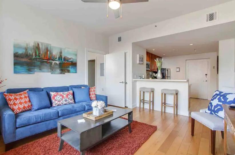 Amazing Condos Beautiful View 2 Blocks To French Quarter, Small Rooftop Pool, Gym, Seanger Theater, Super Dome, And Bourbon St New Orleans Exteriér fotografie