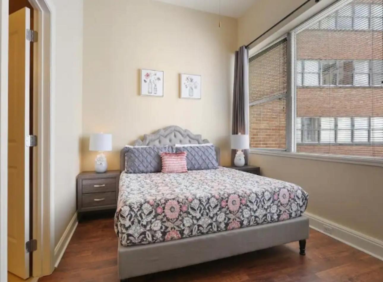 Amazing Condos Beautiful View 2 Blocks To French Quarter, Small Rooftop Pool, Gym, Seanger Theater, Super Dome, And Bourbon St New Orleans Exteriér fotografie