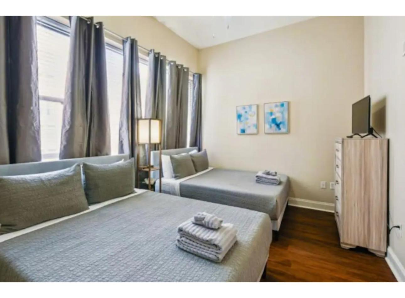 Amazing Condos Beautiful View 2 Blocks To French Quarter, Small Rooftop Pool, Gym, Seanger Theater, Super Dome, And Bourbon St New Orleans Pokoj fotografie