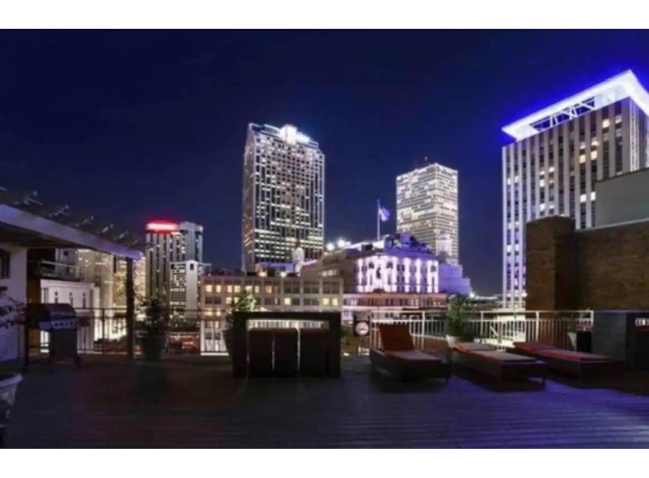 Amazing Condos Beautiful View 2 Blocks To French Quarter, Small Rooftop Pool, Gym, Seanger Theater, Super Dome, And Bourbon St New Orleans Exteriér fotografie